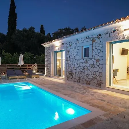 Villa Di Pietra Ii Liapades
